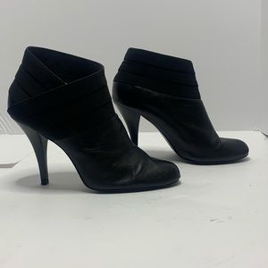 Calvin Klein leather black ankle heel 8.5 women’s